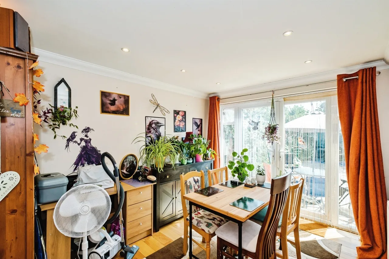 Windrush Close, Worthing, BN13, photo 7