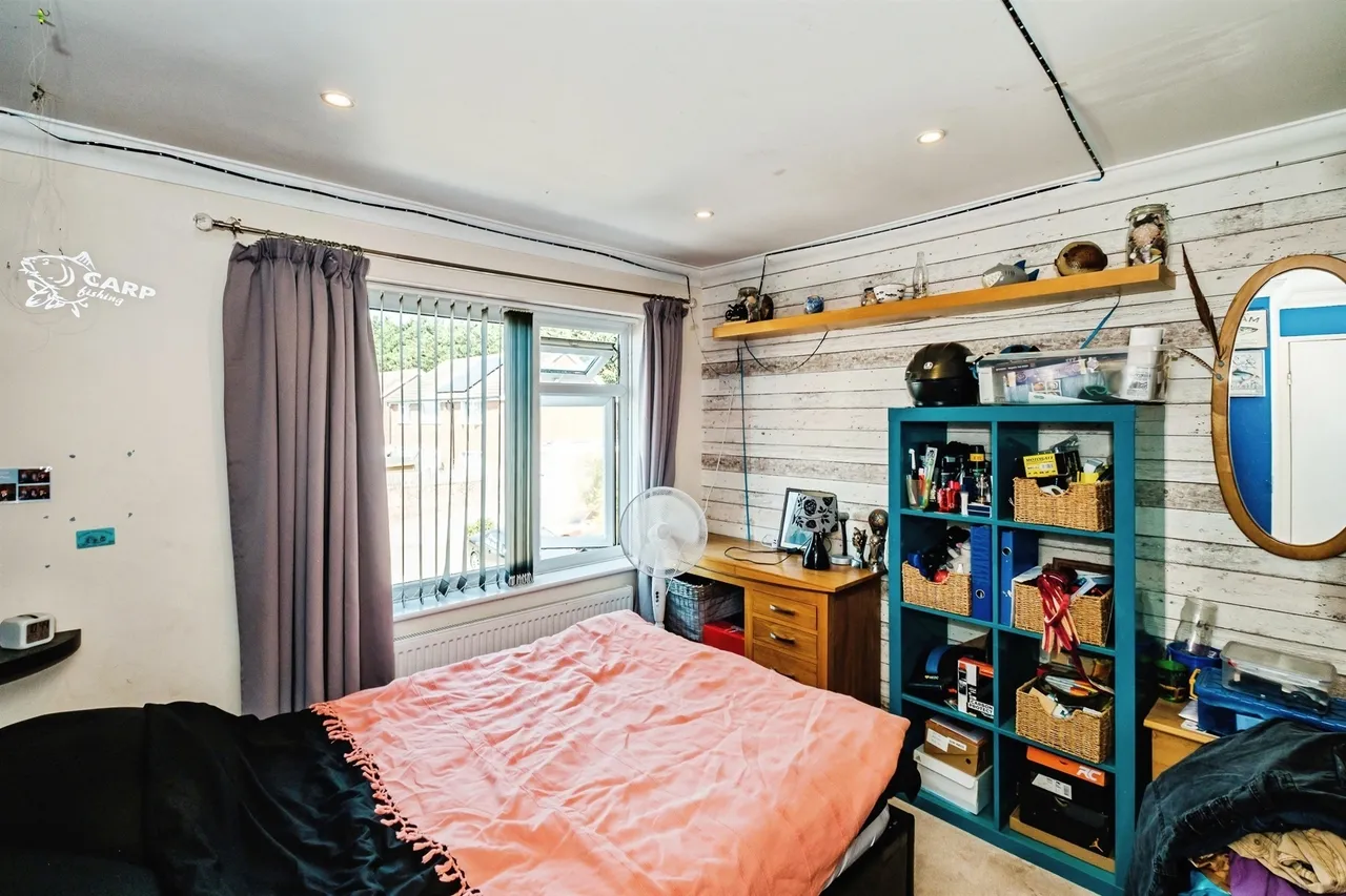 Windrush Close, Worthing, BN13, photo 11