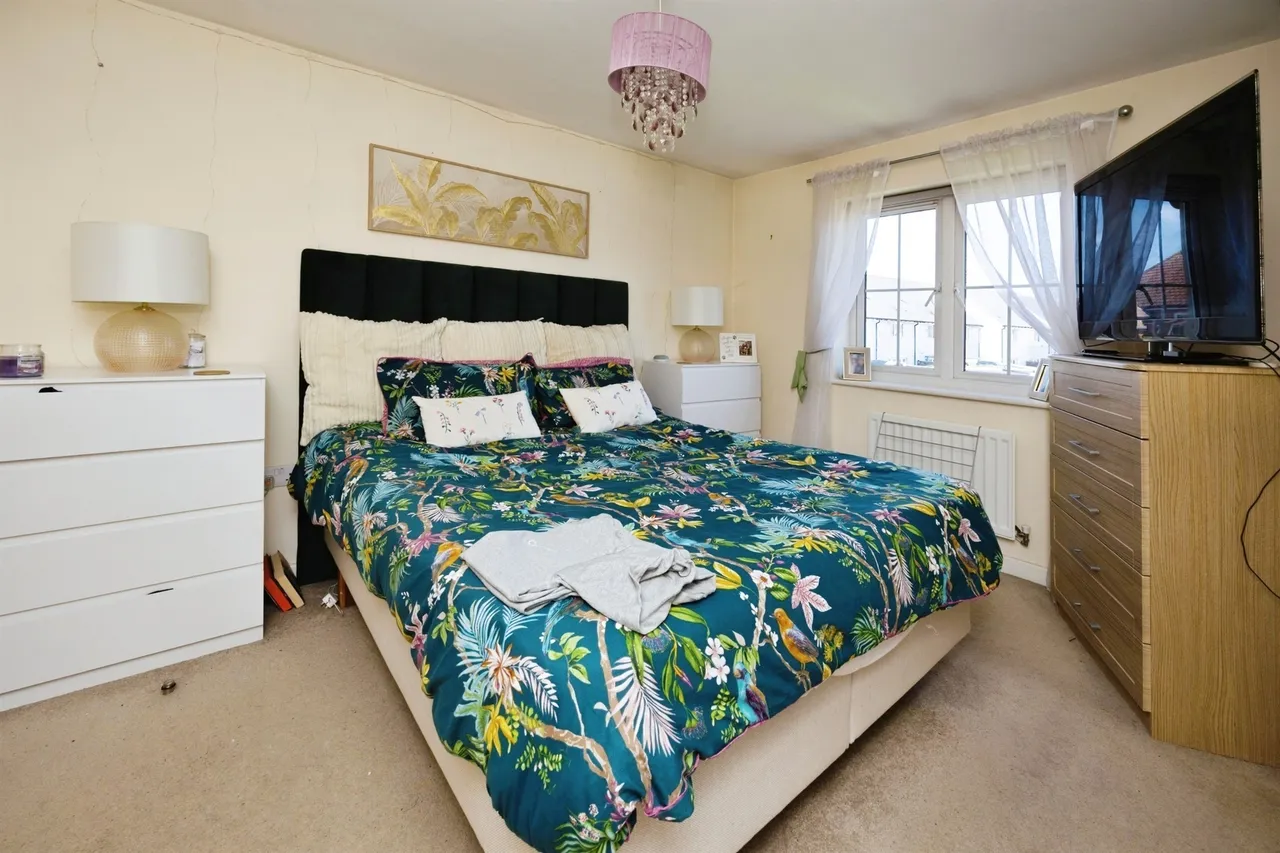 Starling Drive, Finberry, Ashford, photo 5