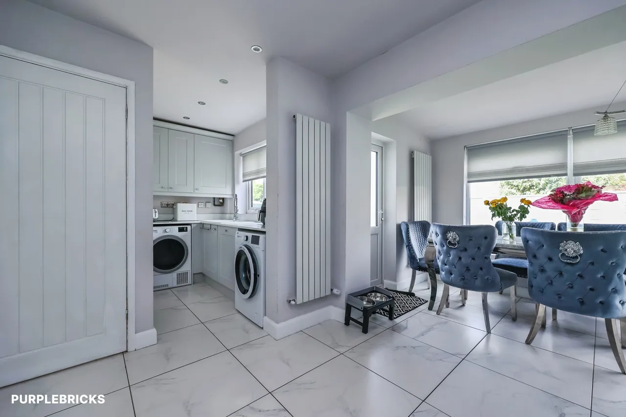 Rothwell Close, Silverdale, NG11, photo 13