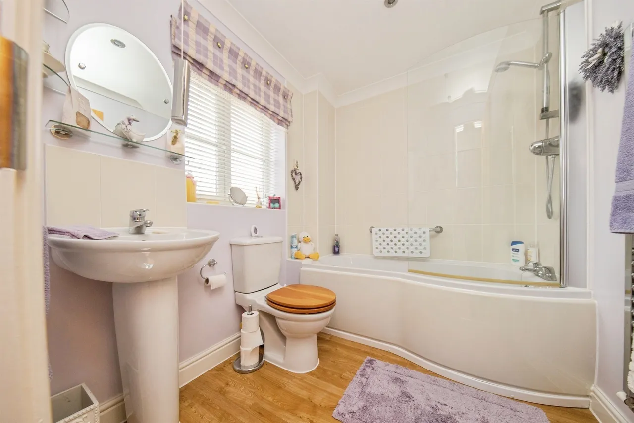 Mayhew Road, Rendlesham, IP12, photo 17