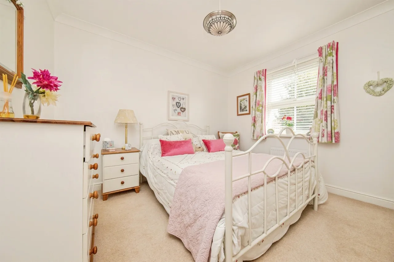 Mayhew Road, Rendlesham, IP12, photo 11