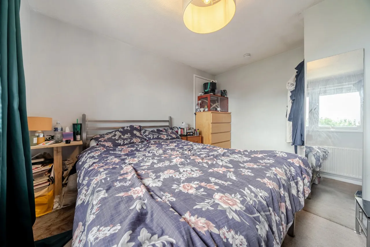 Vivian Square, SE15, photo 6