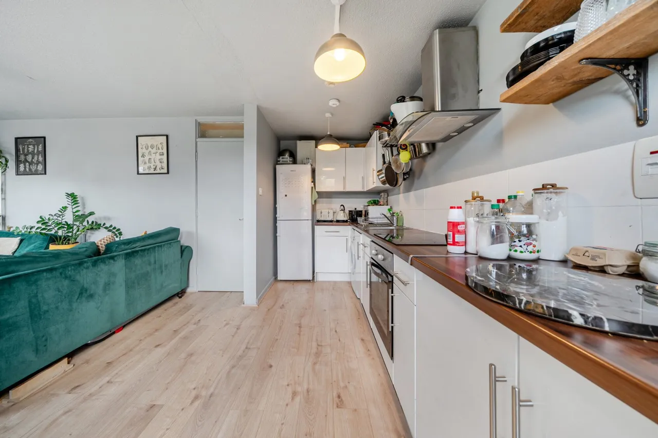 Vivian Square, SE15, photo 14