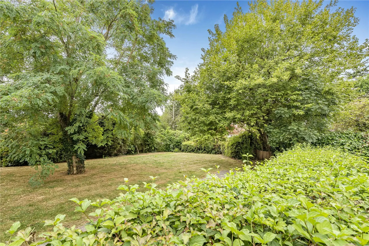 Totteridge Lane, London, N20 8DX, photo 16
