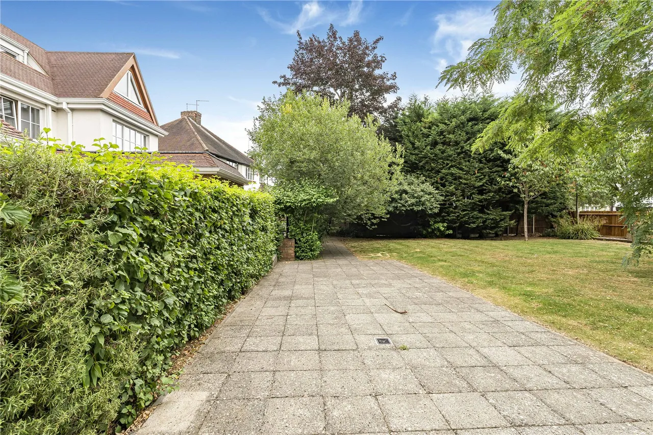 Totteridge Lane, London, N20 8DX, photo 14
