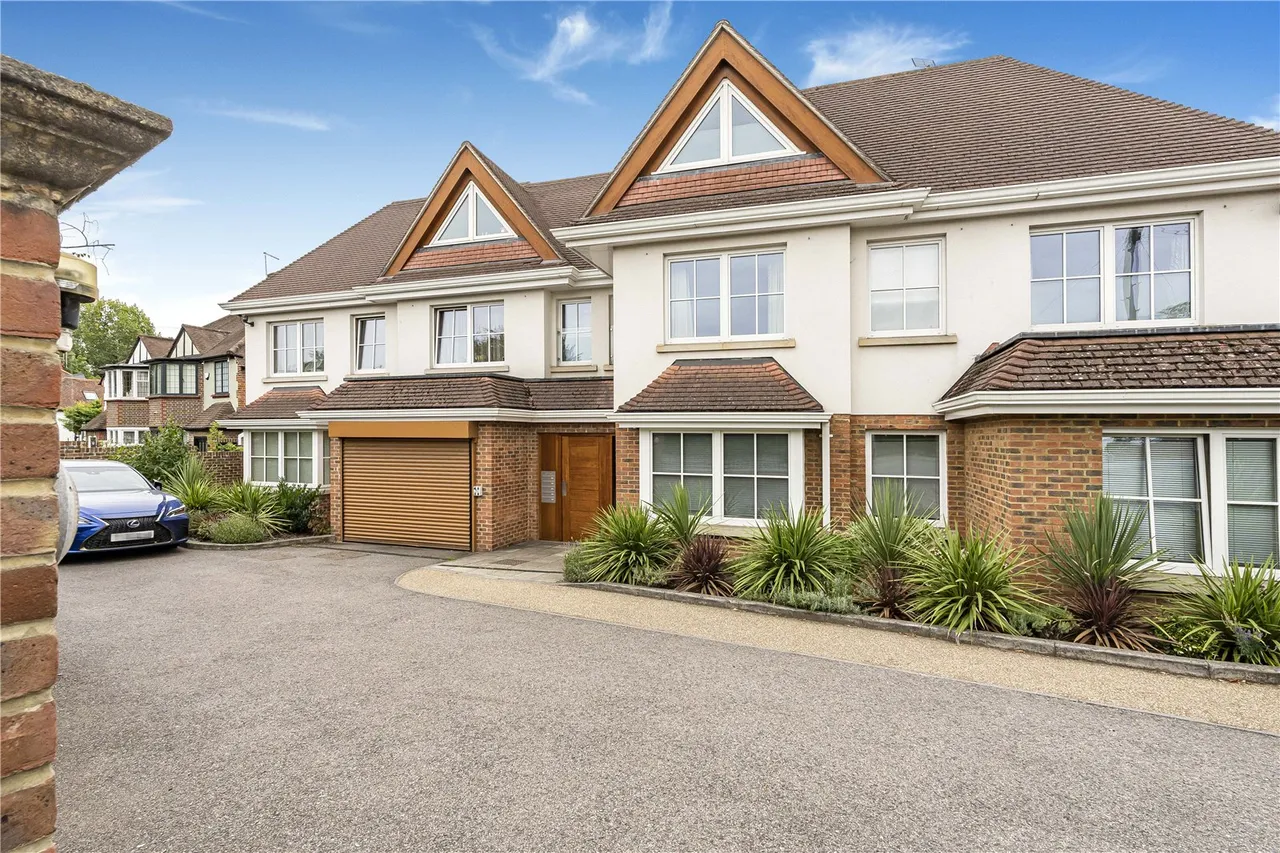 Totteridge Lane, London, N20 8DX, photo 20