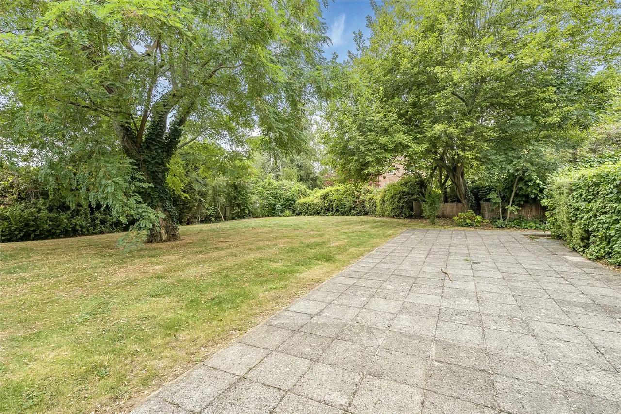 Totteridge Lane, London, N20 8DX, photo 11