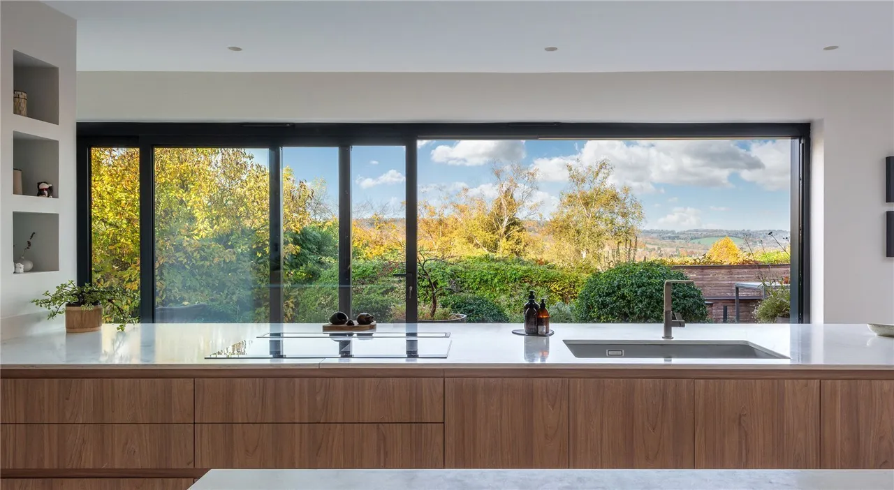 Deepdene Wood, Dorking, RH5, photo 5