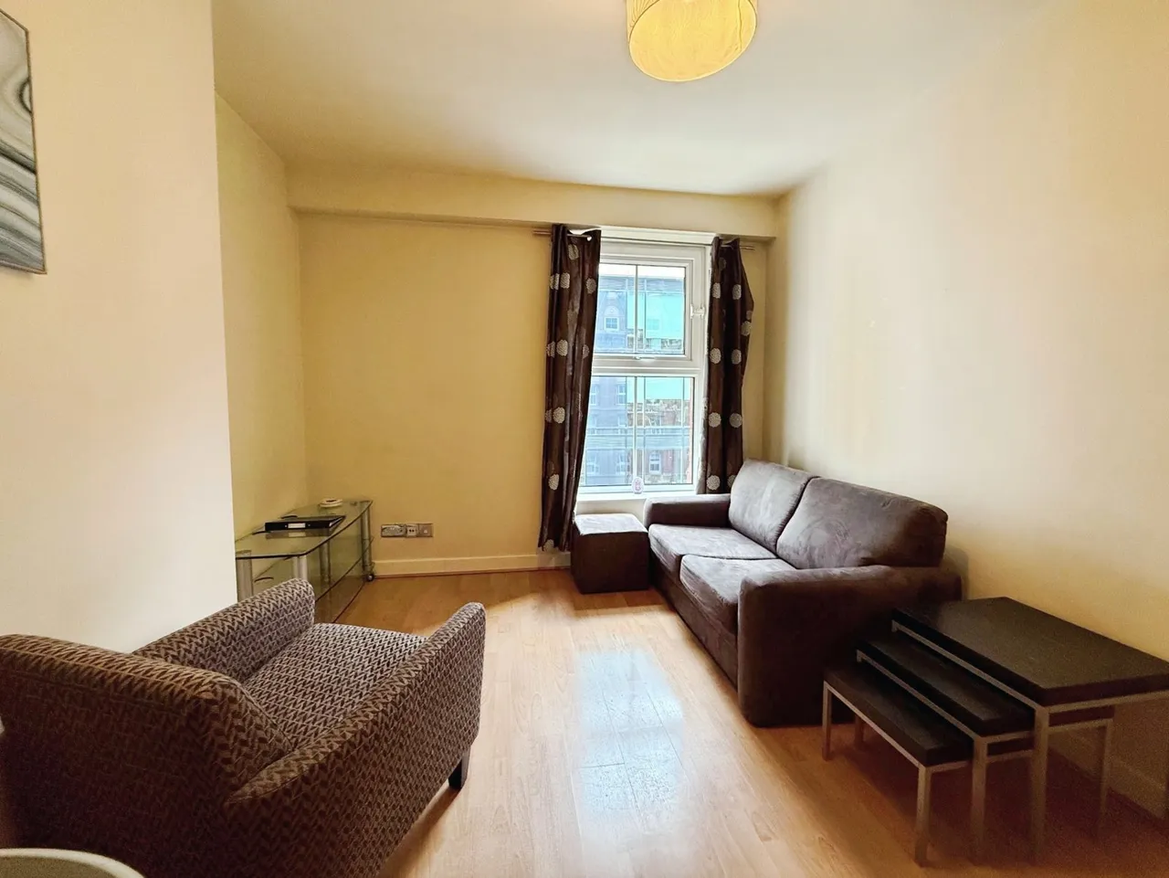 Wellington Street, Leeds, LS1, photo 2