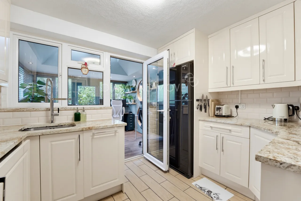 Grove Road, Hounslow, TW3 3PT, photo 6