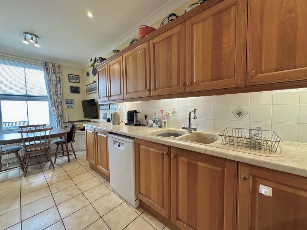 Beach Street, Deal, CT14, photo 6