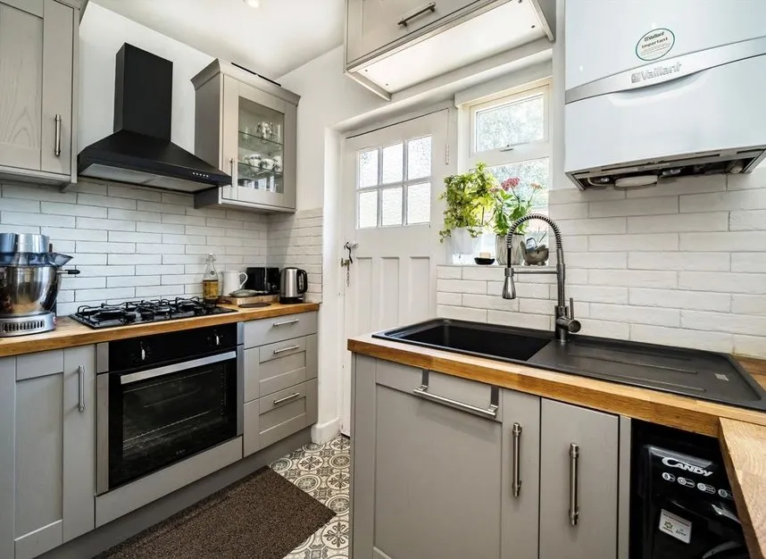 London Road, Twickenham, TW1, photo 3