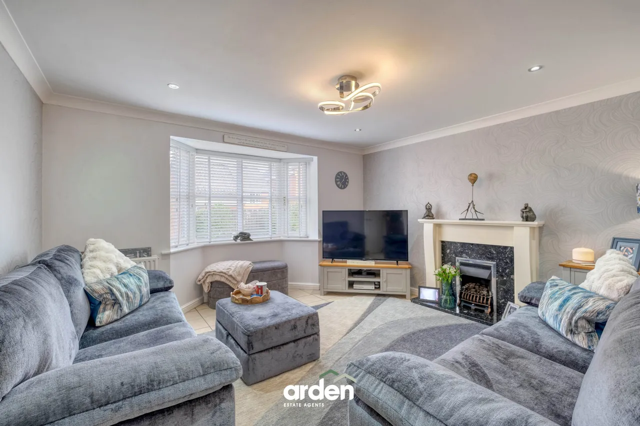 Lily Green Lane, Redditch, B97, photo 2