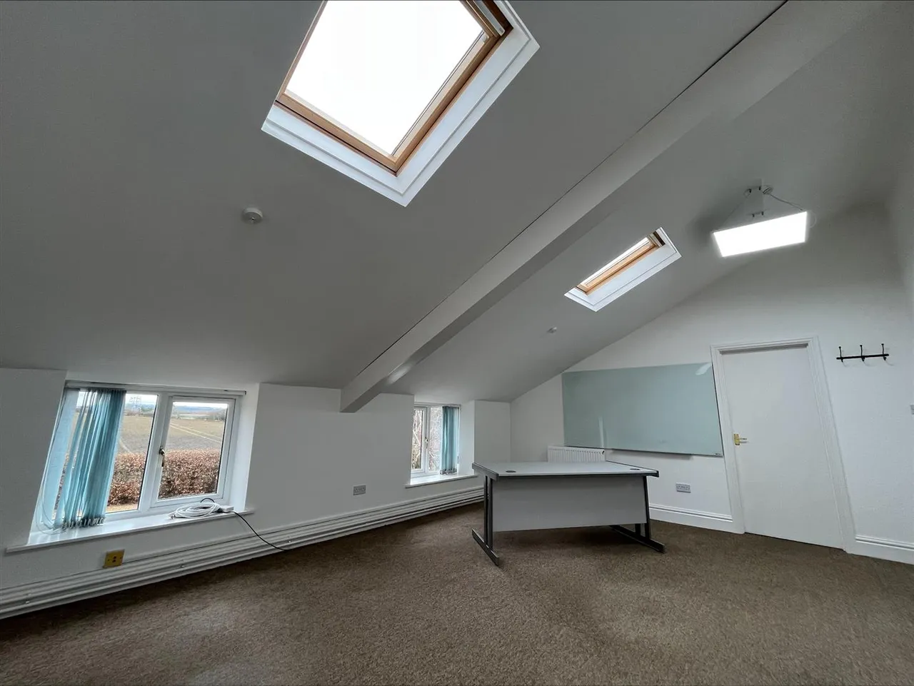 Station Road, Offenham, Evesham, photo 5