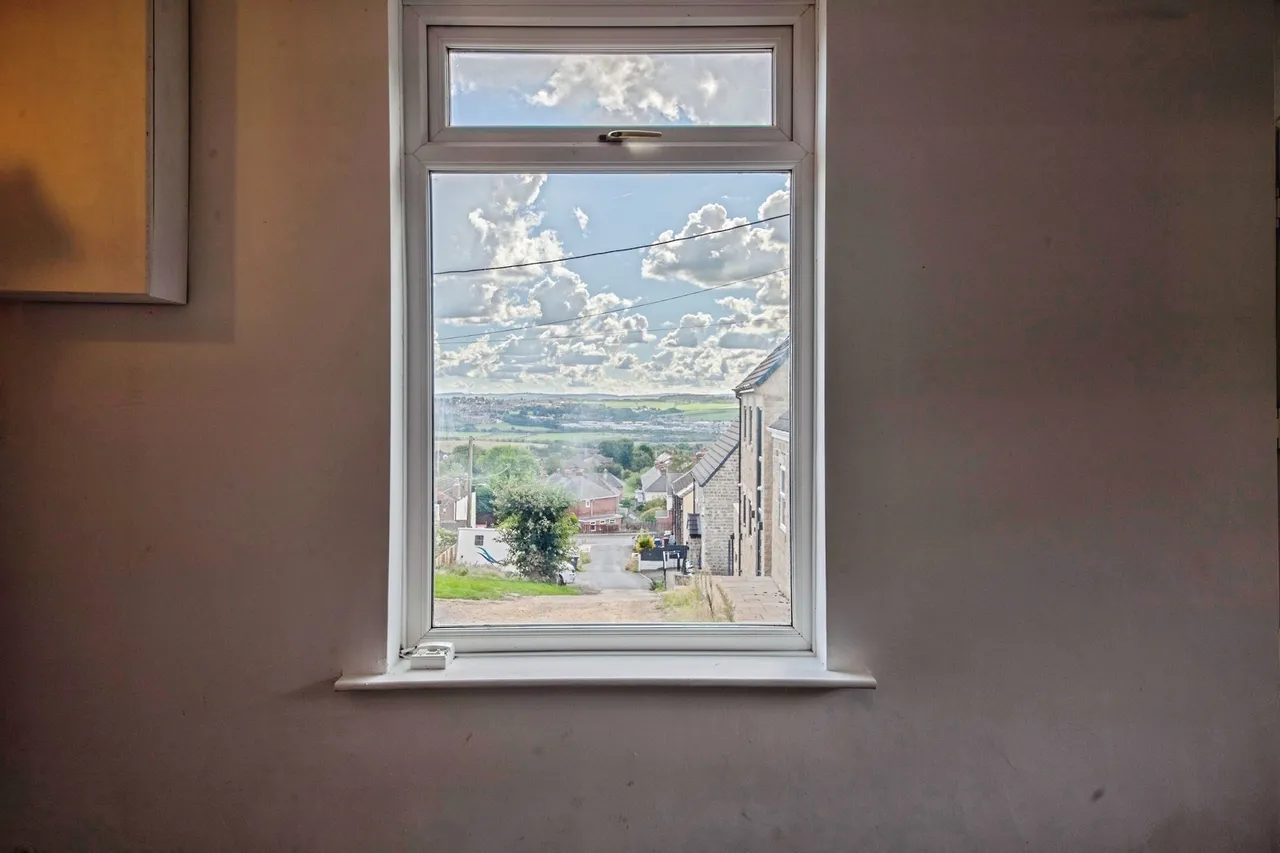 New Road, Staincross, S75, photo 20