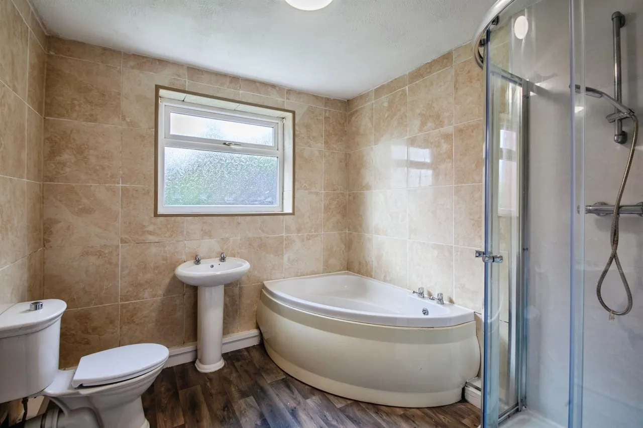 New Road, Staincross, S75, photo 10