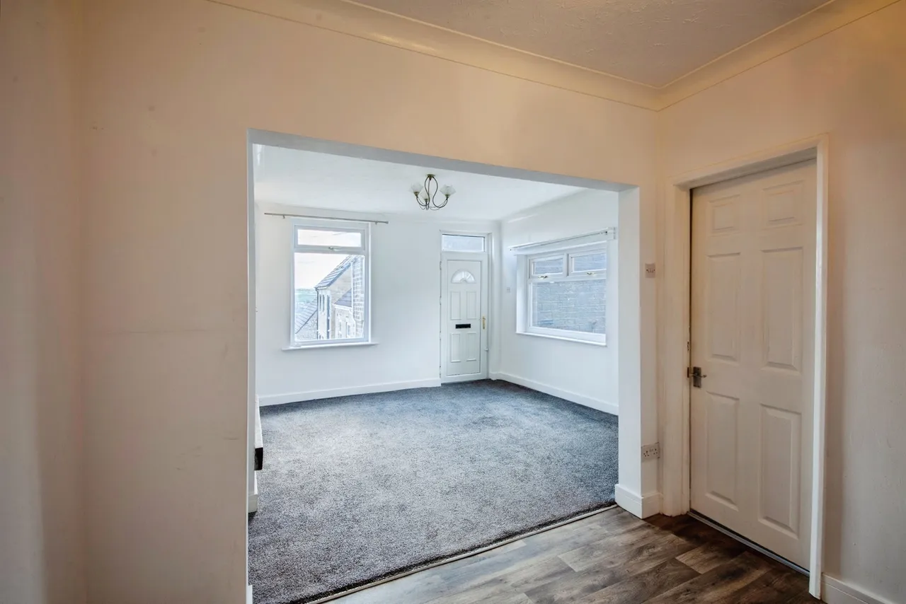 New Road, Staincross, S75, photo 5