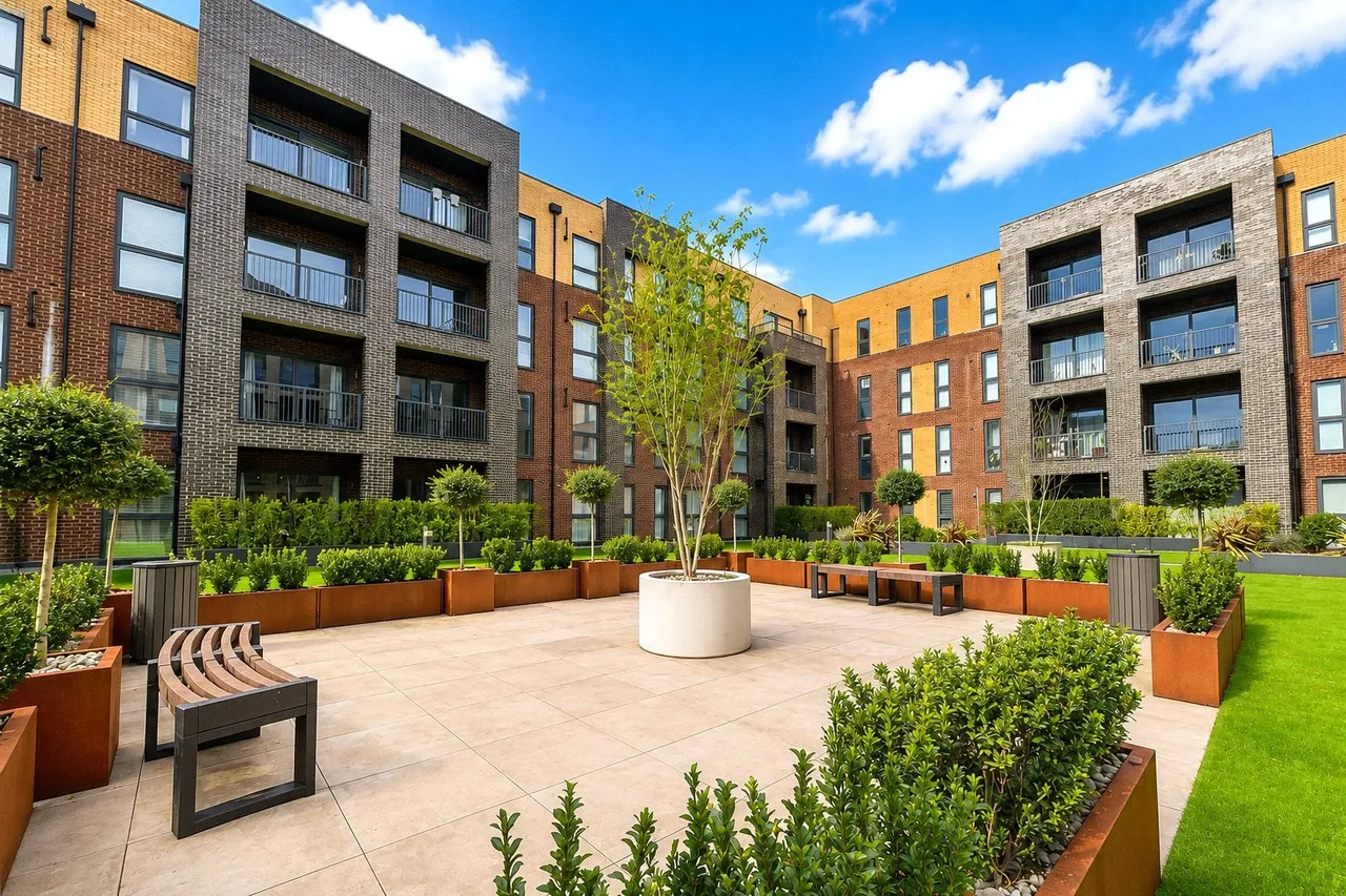 1 bed flat for sale — Moorfield Place, Farnborough, Hampshire, GU14 7JD
