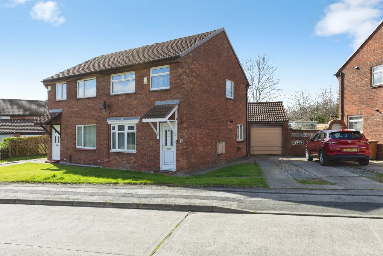 3 bed house for sale — Bluebell Meadow, Newton Aycliffe