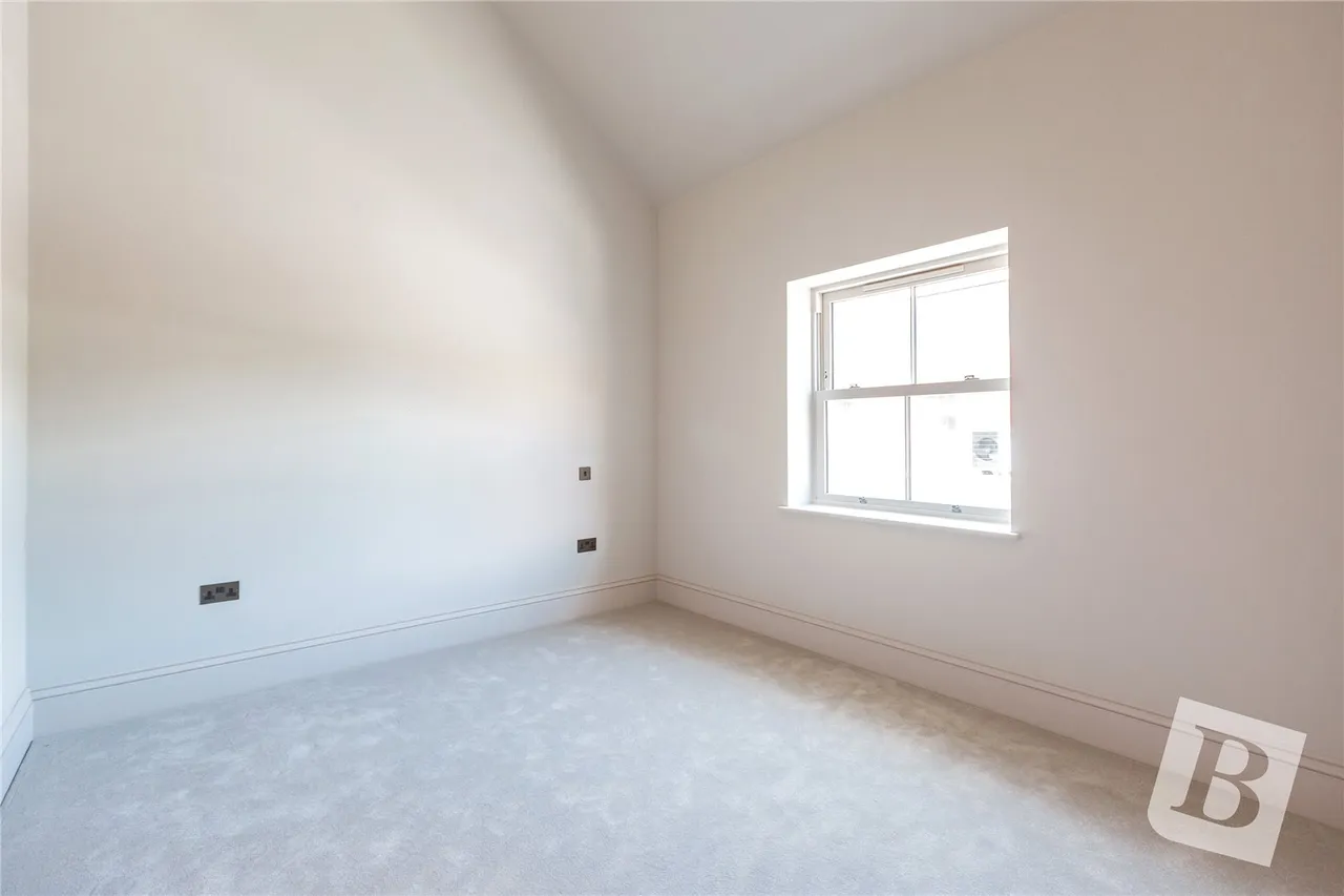 Weald Park Way, South Weald, CM14, photo 18