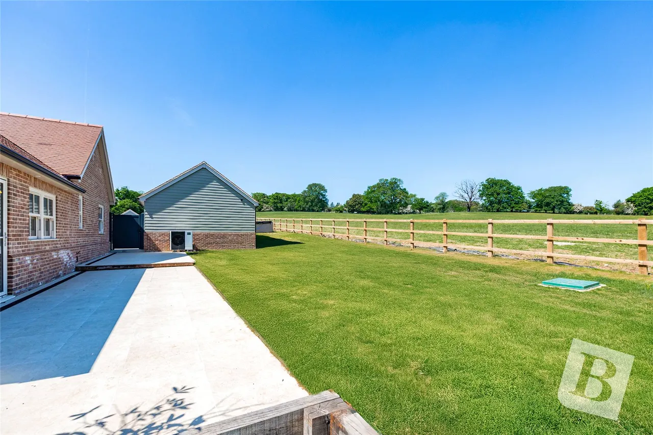 Weald Park Way, South Weald, CM14, photo 8