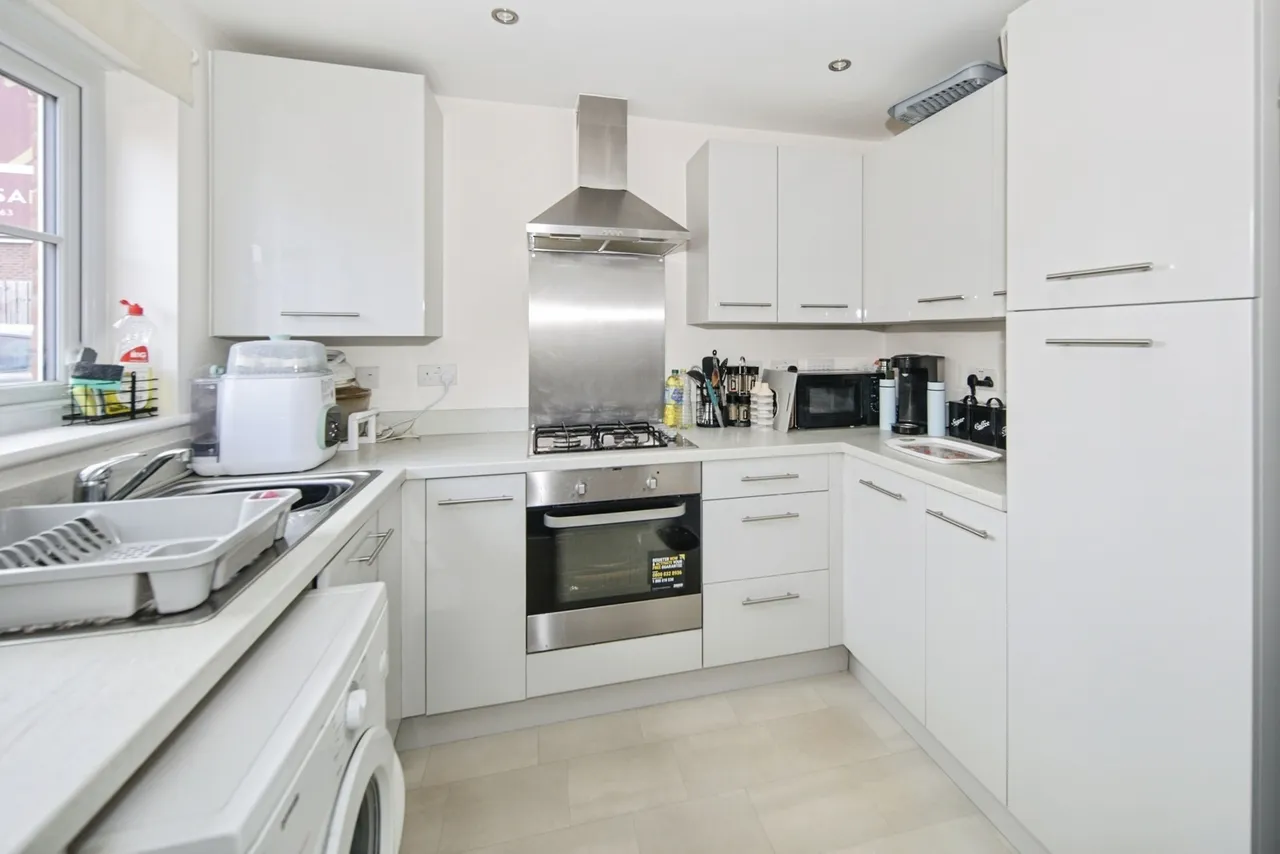 Hadrian Way, Nuneaton, CV11, photo 4