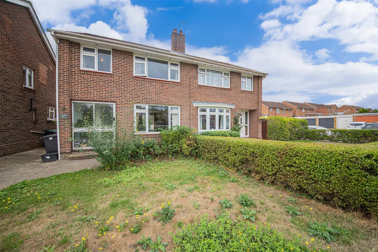 3 bed house for sale — Eastleigh Road, Fair Oak, Eastleigh, Hampshire, SO50 7JD