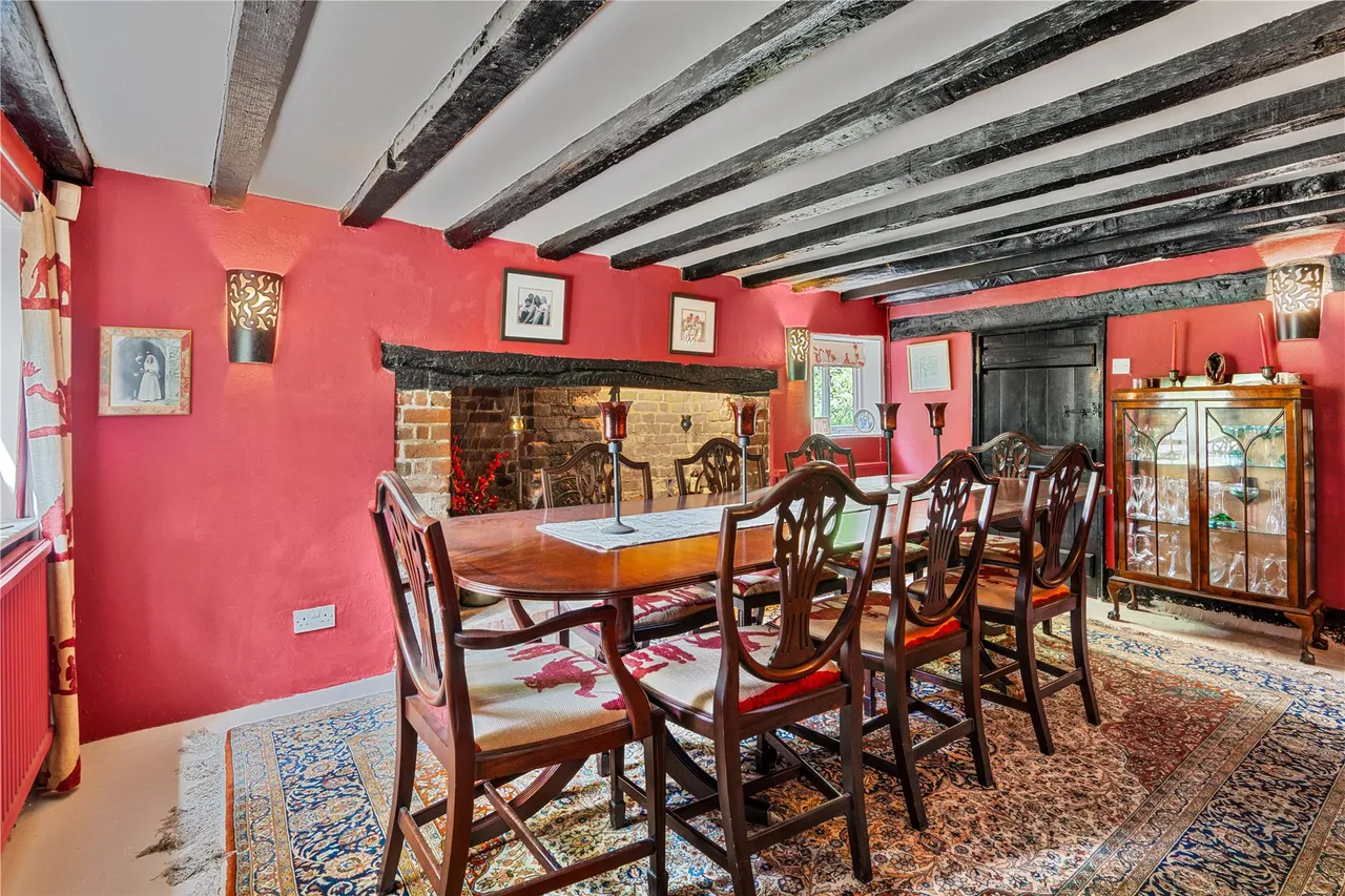 Guildford Road, West End, GU24, photo 5