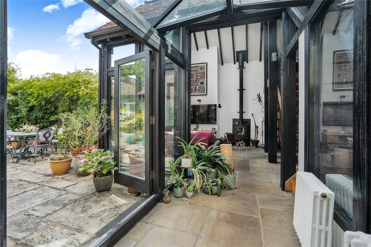 Guildford Road, West End, GU24, photo 15