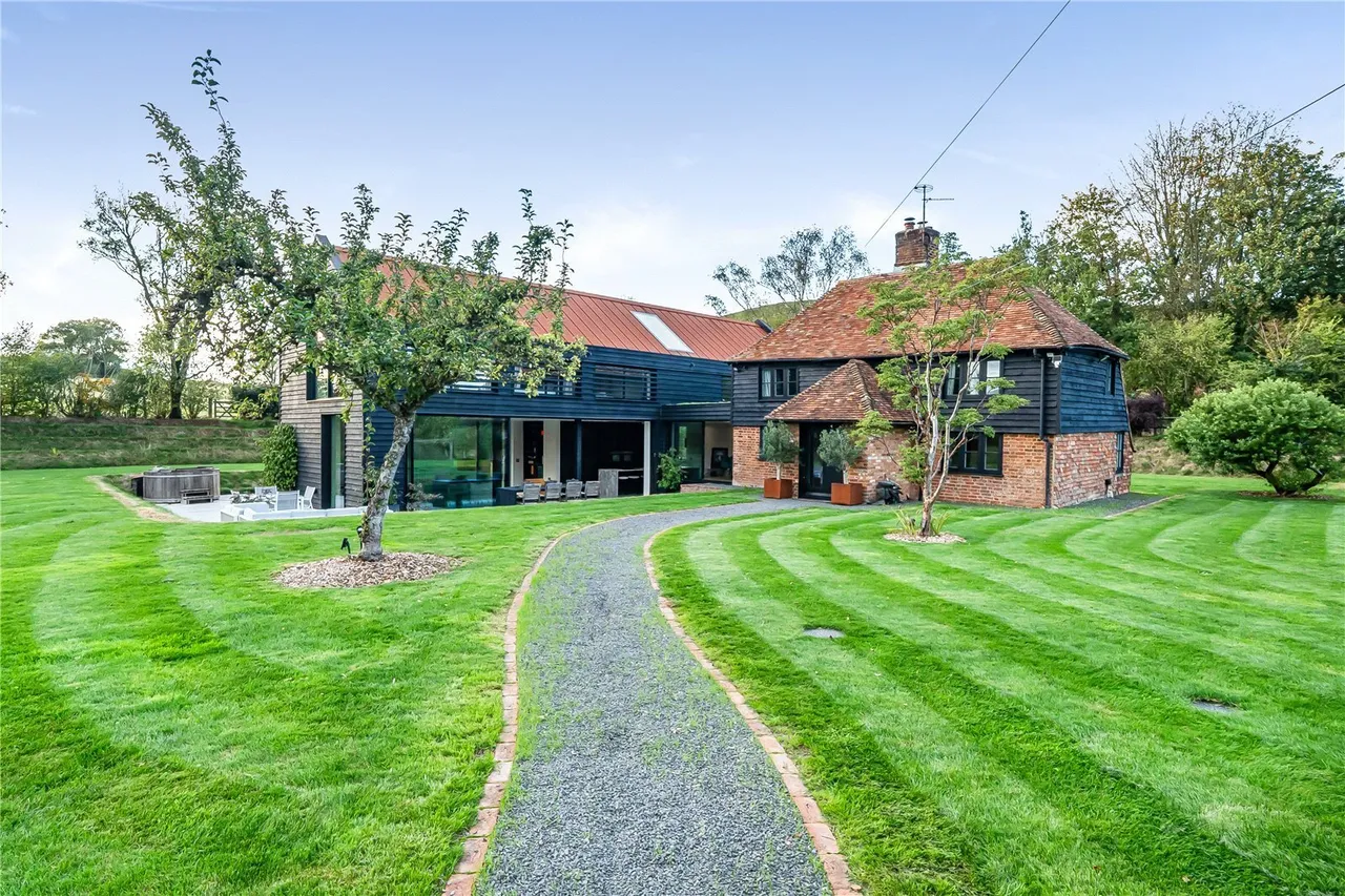Bluehouse Lane, Saltwood, CT21, photo 21