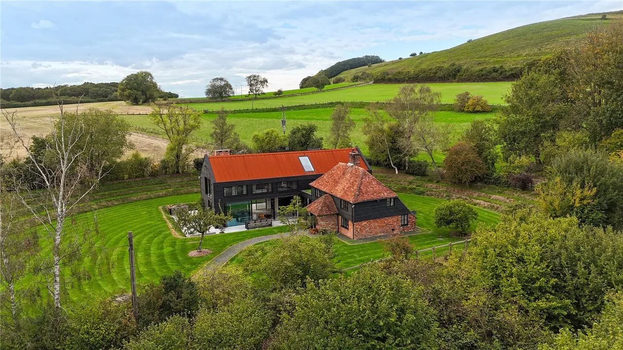 Bluehouse Lane, Saltwood, CT21, photo 15
