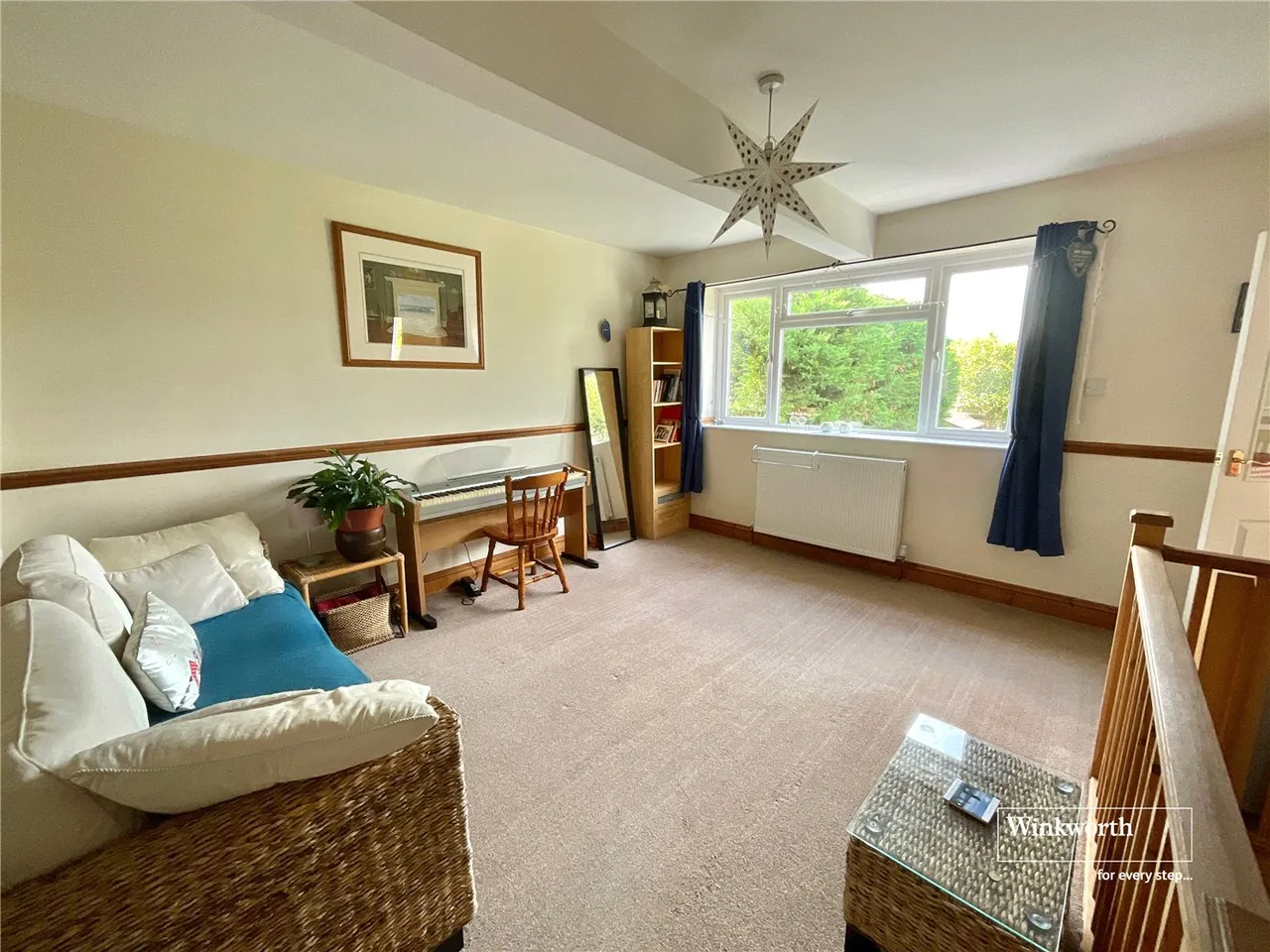 3 bed house to rent — Pauntley Road, Christchurch, BH23