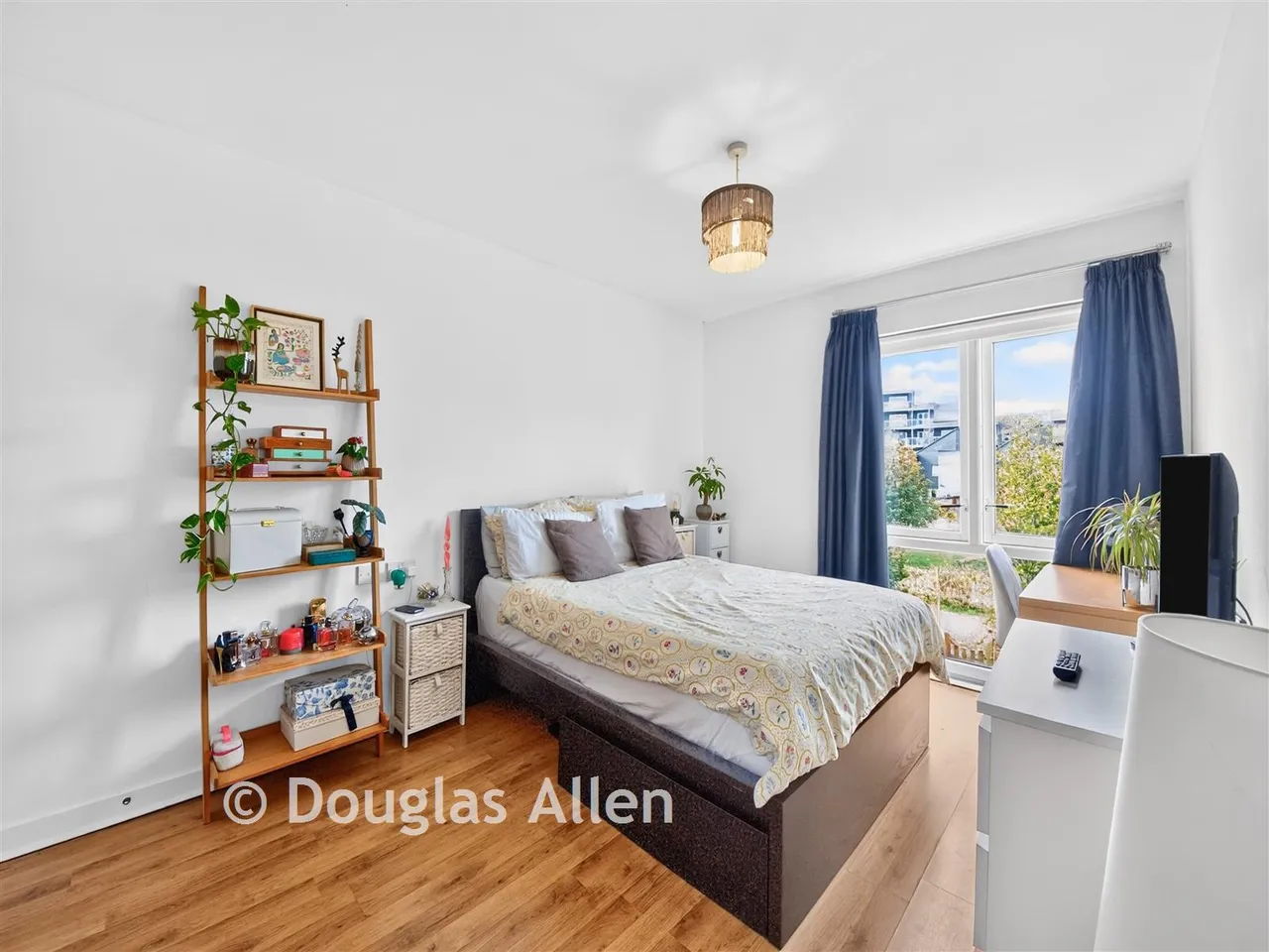 Davey Gardens, Barking, IG11, photo 9