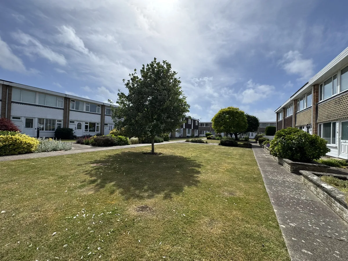 Arundel Garden, Rustington, BN16, photo 13