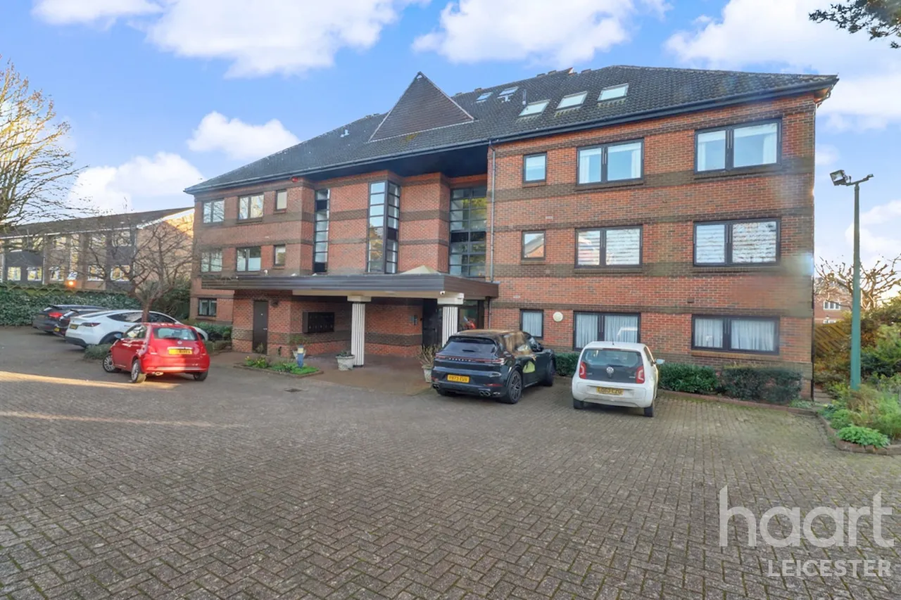 1 bed flat for sale, Hawthorne Drive, Leicester, LE5