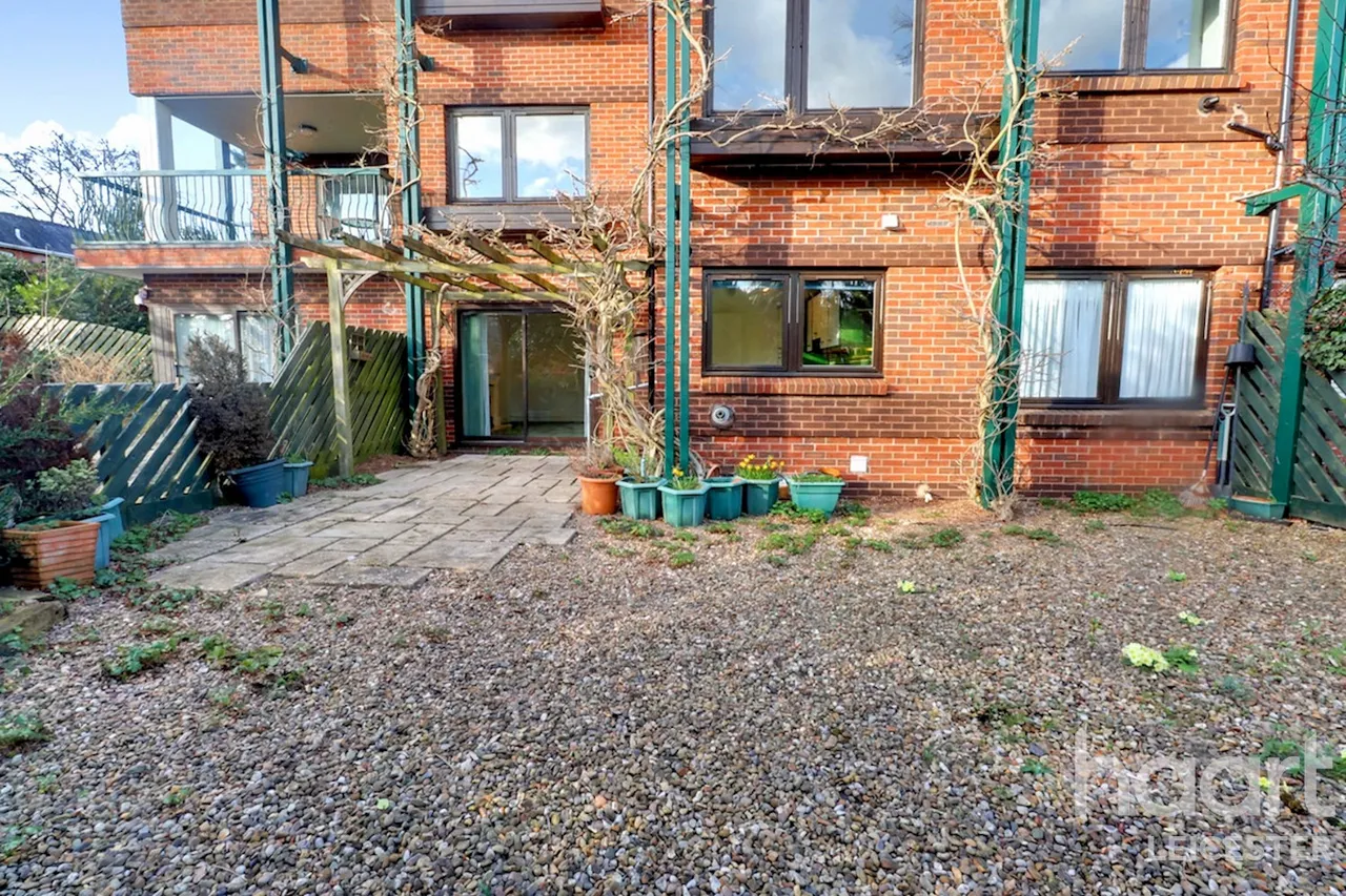 Hawthorne Drive, Leicester, LE5, photo 14