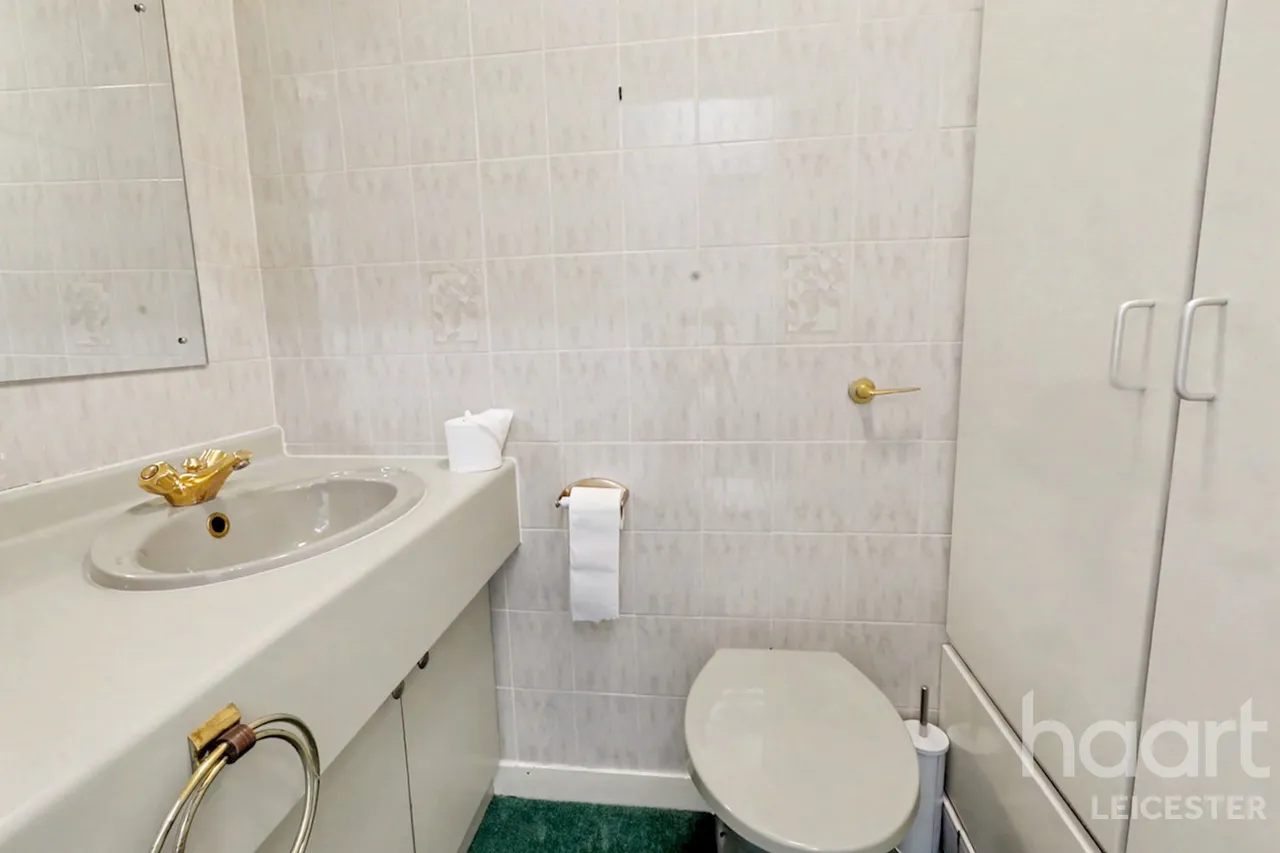 Hawthorne Drive, Leicester, LE5, photo 8