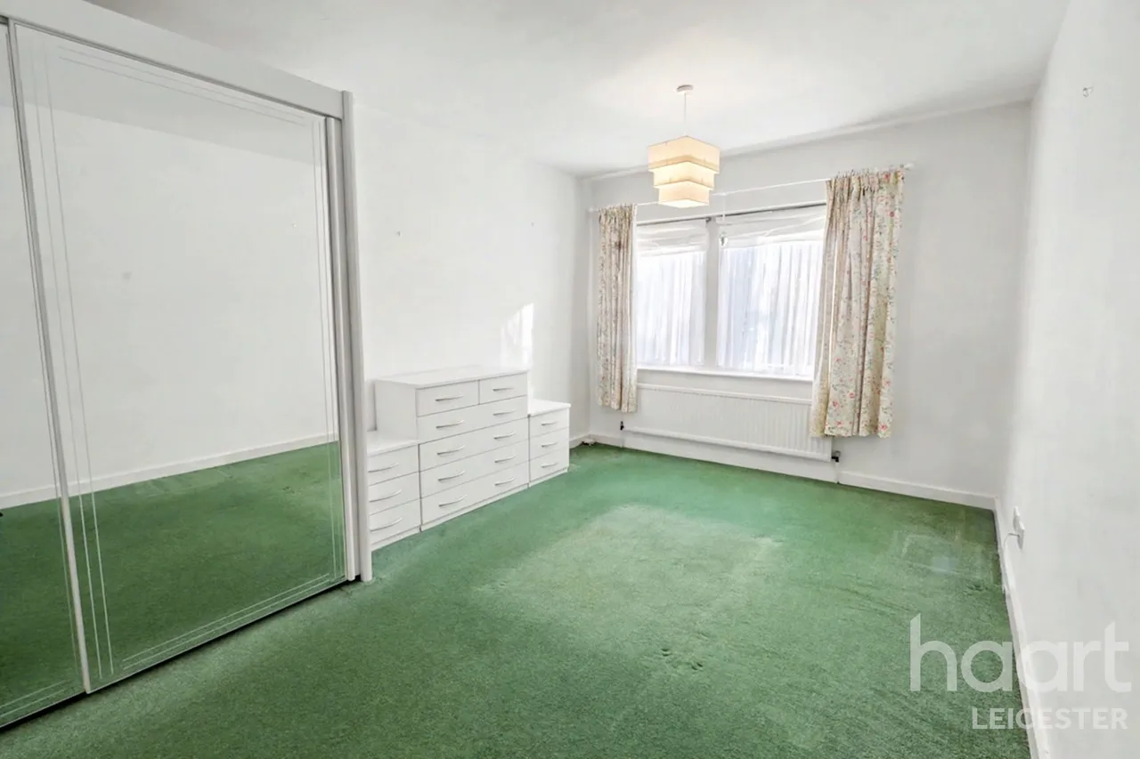 Hawthorne Drive, Leicester, LE5, photo 9
