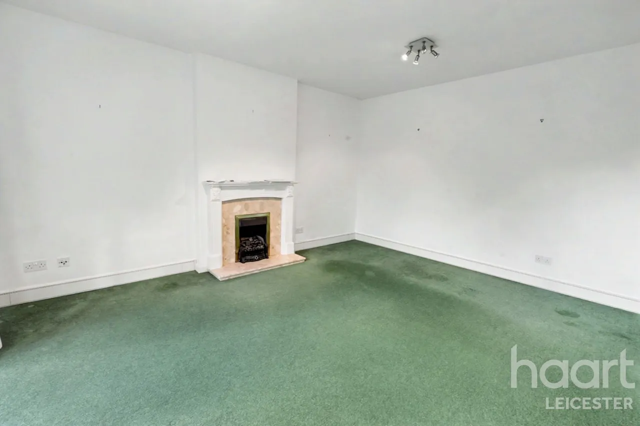 Hawthorne Drive, Leicester, LE5, photo 6