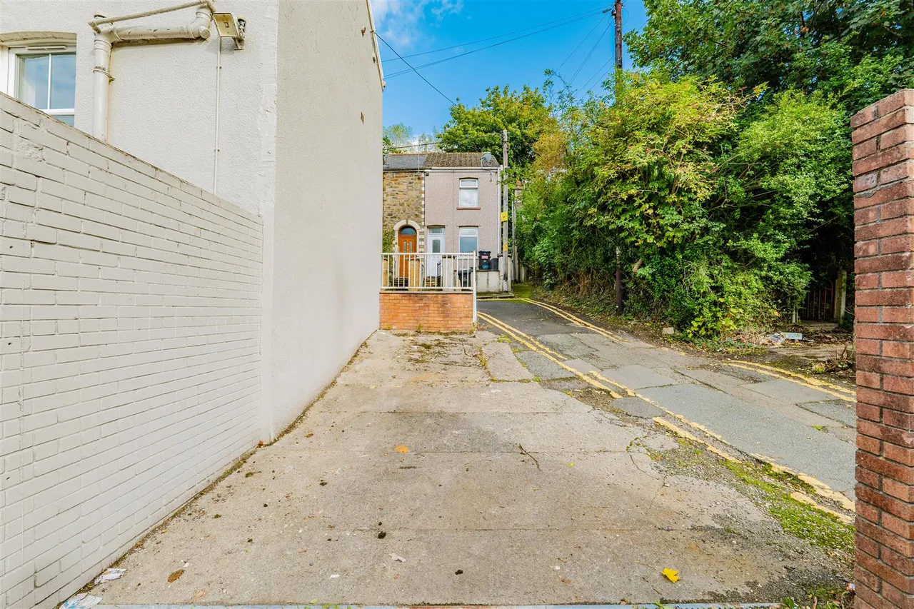 Park Place, Abertillery, NP13, photo 44