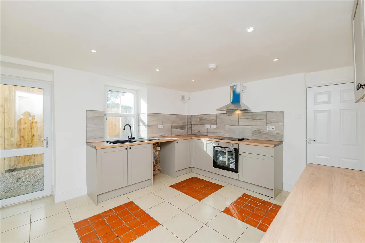Park Place, Abertillery, NP13, photo 28