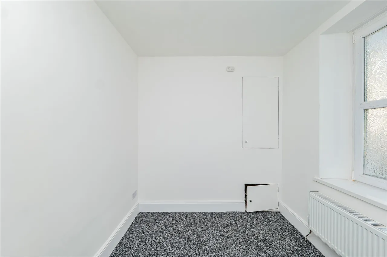 Park Place, Abertillery, NP13, photo 27