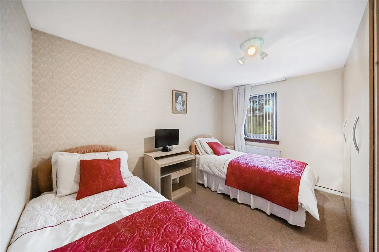 Tomtain Brae, Cumbernauld, Glasgow, North Lanarkshire, G68, photo 12