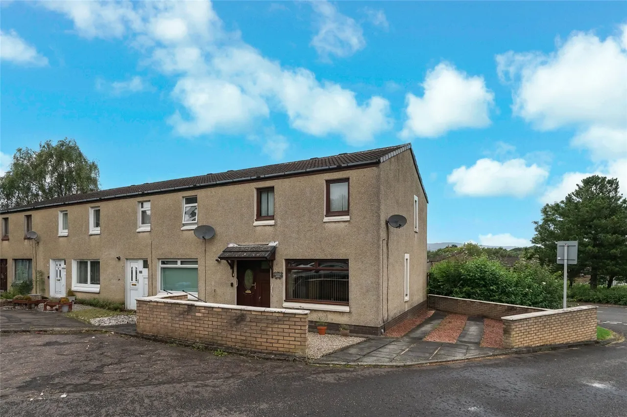 3 bed house for sale — Tomtain Brae, Cumbernauld, Glasgow, North Lanarkshire, G68