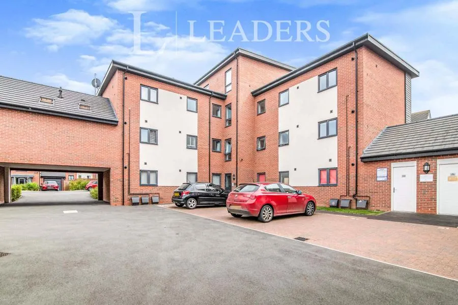 2 bed flat to rent, Ambassador Avenue, Birmingham, B31