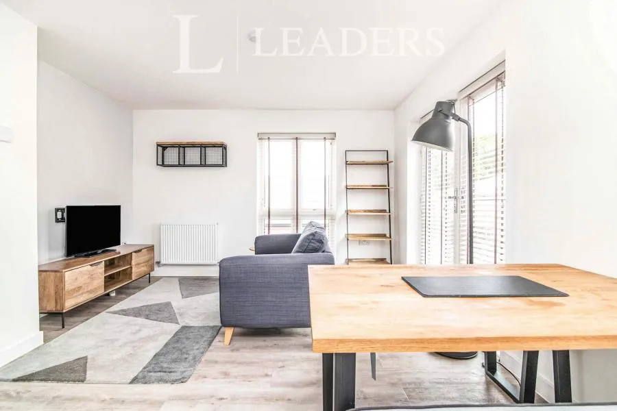 Ambassador Avenue, Birmingham, B31, photo 2