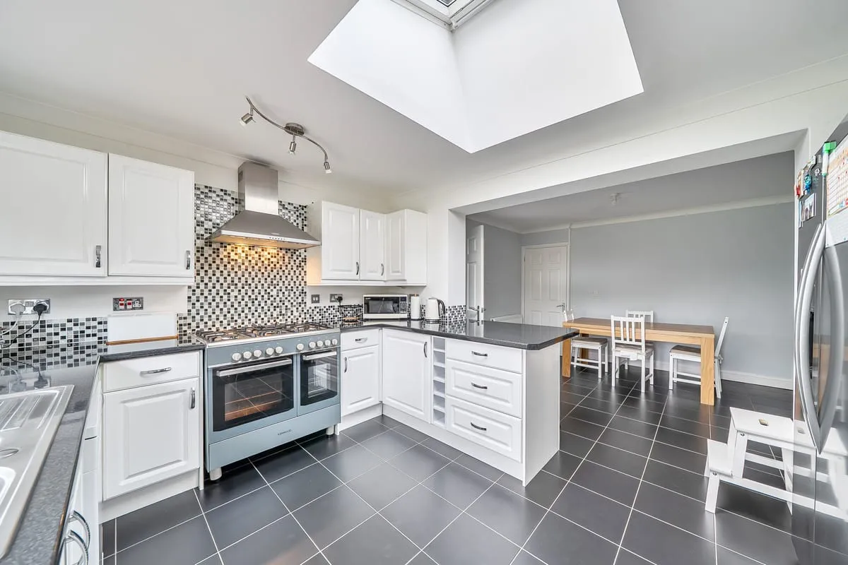 Wareham Road, Corfe Mullen, BH21, photo 2