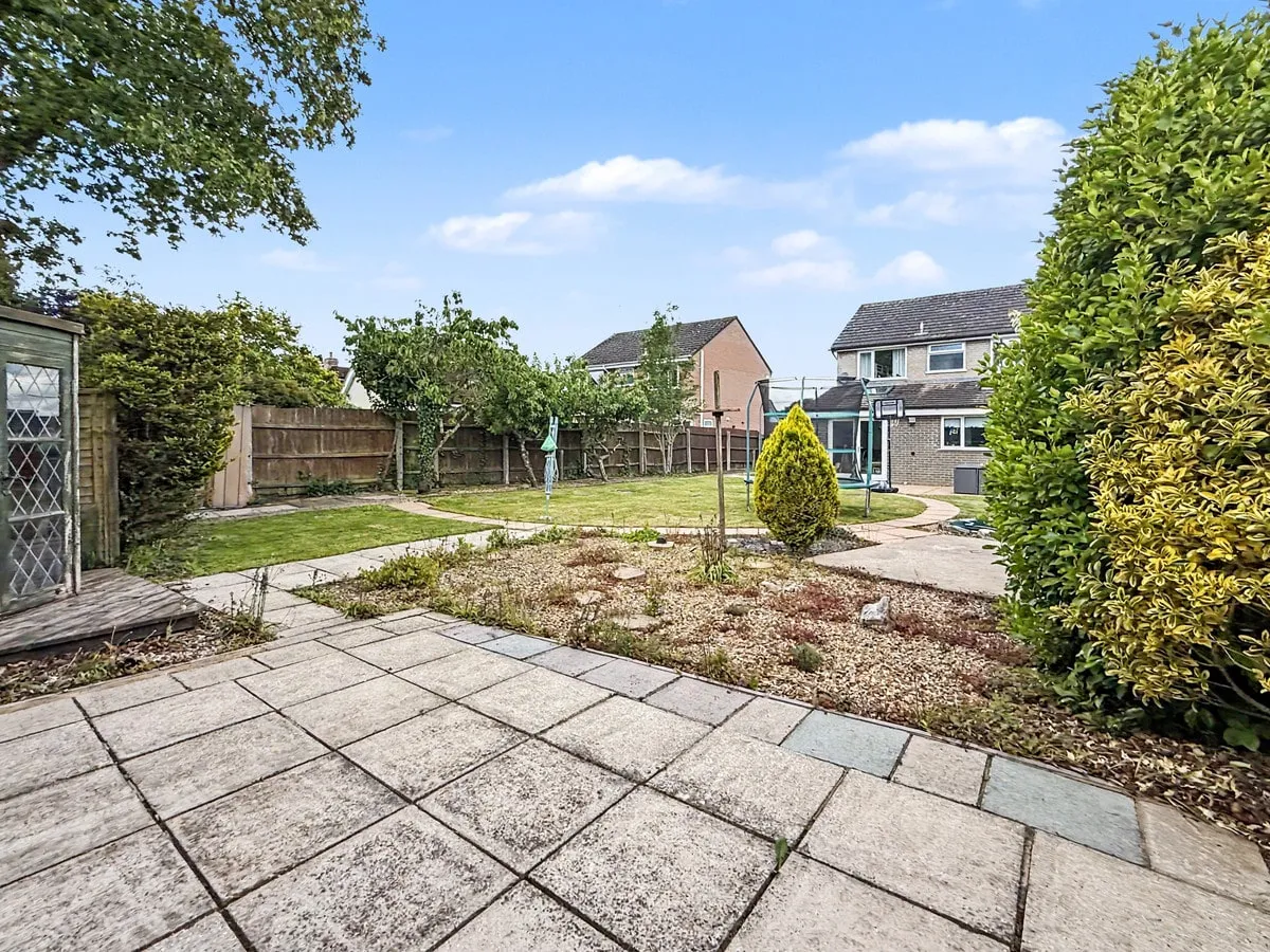 Wareham Road, Corfe Mullen, BH21, photo 23