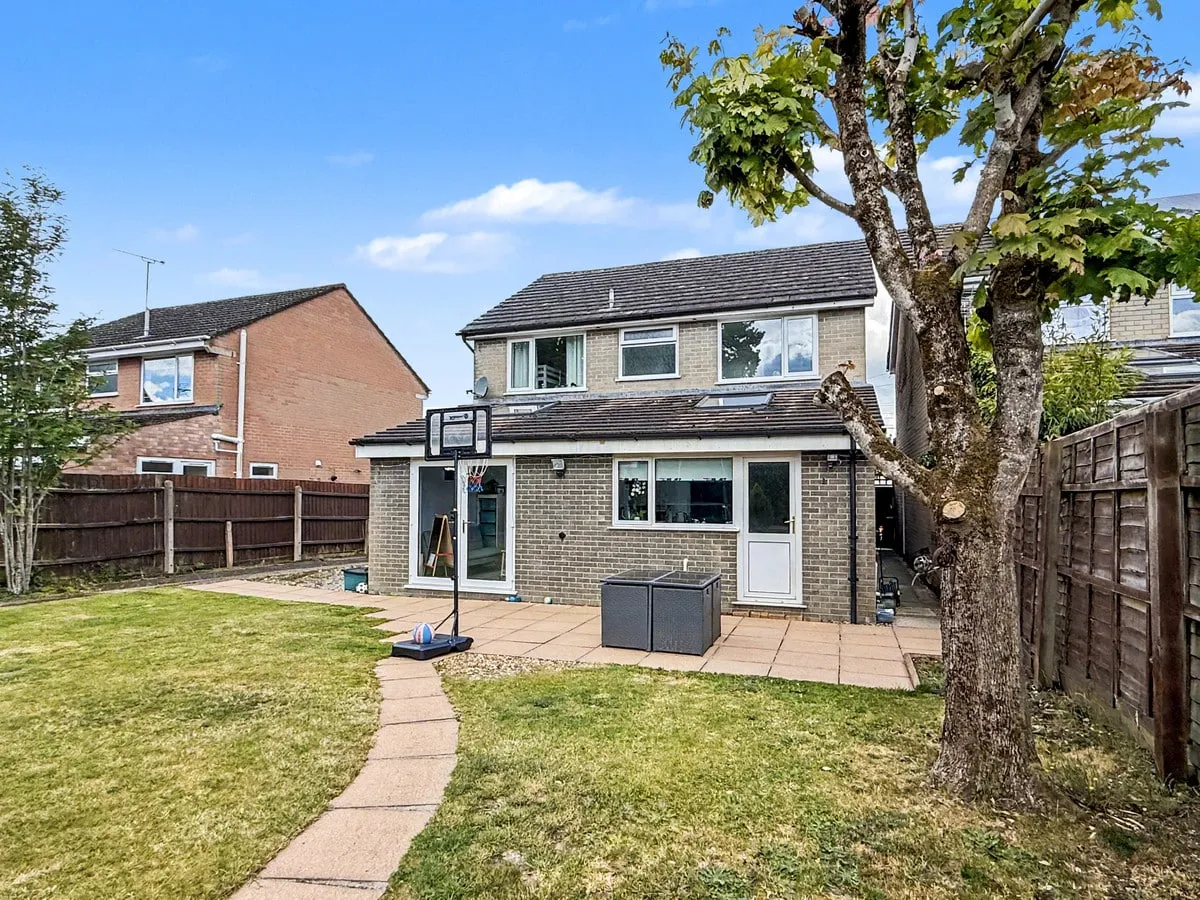 Wareham Road, Corfe Mullen, BH21, photo 12